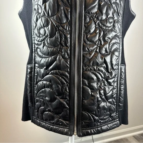 Chico’s Collection Black Quilted Faux Leather Vest Size 2 Sleek & Chic - Picture 2 of 12